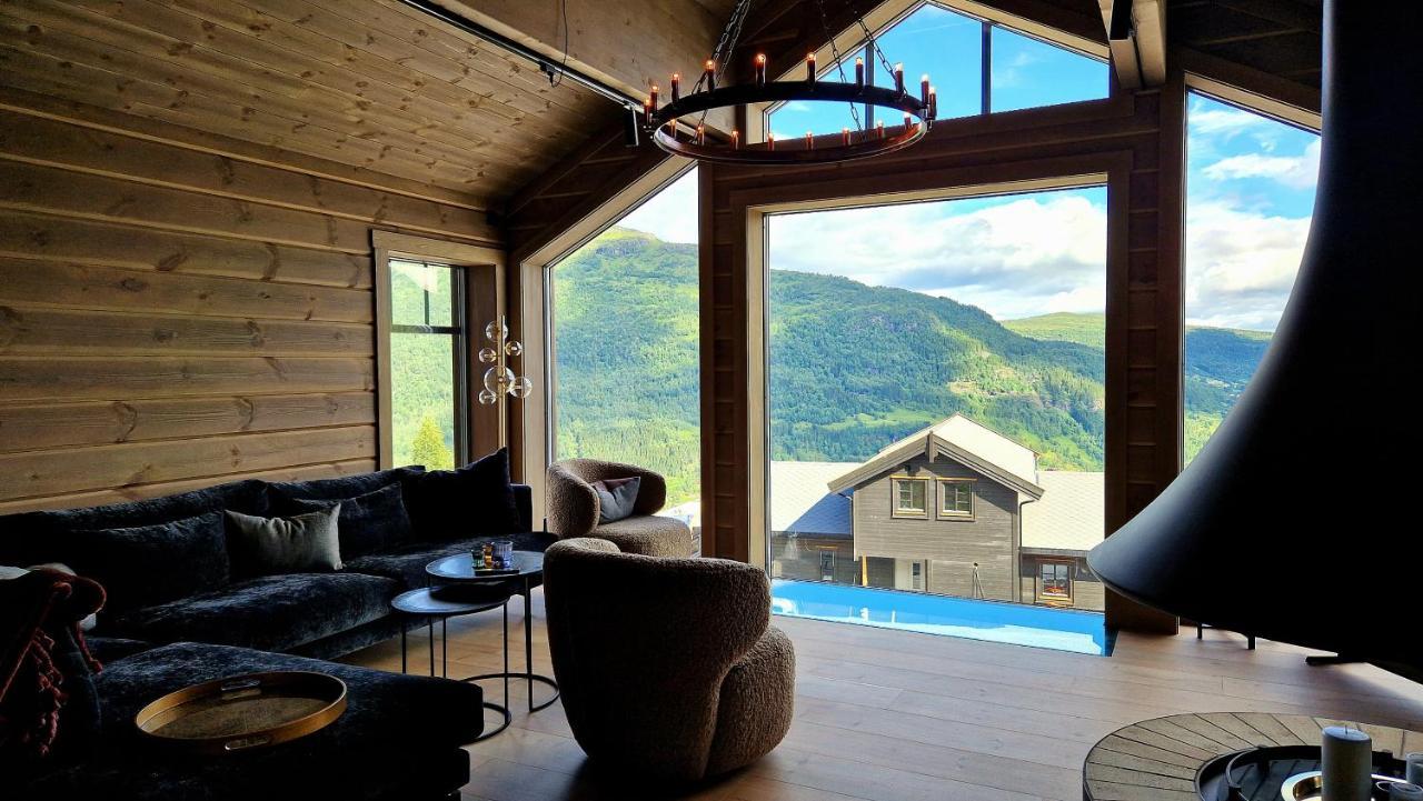 Mlodge - The Mountain Lodge Sogndal Exterior foto